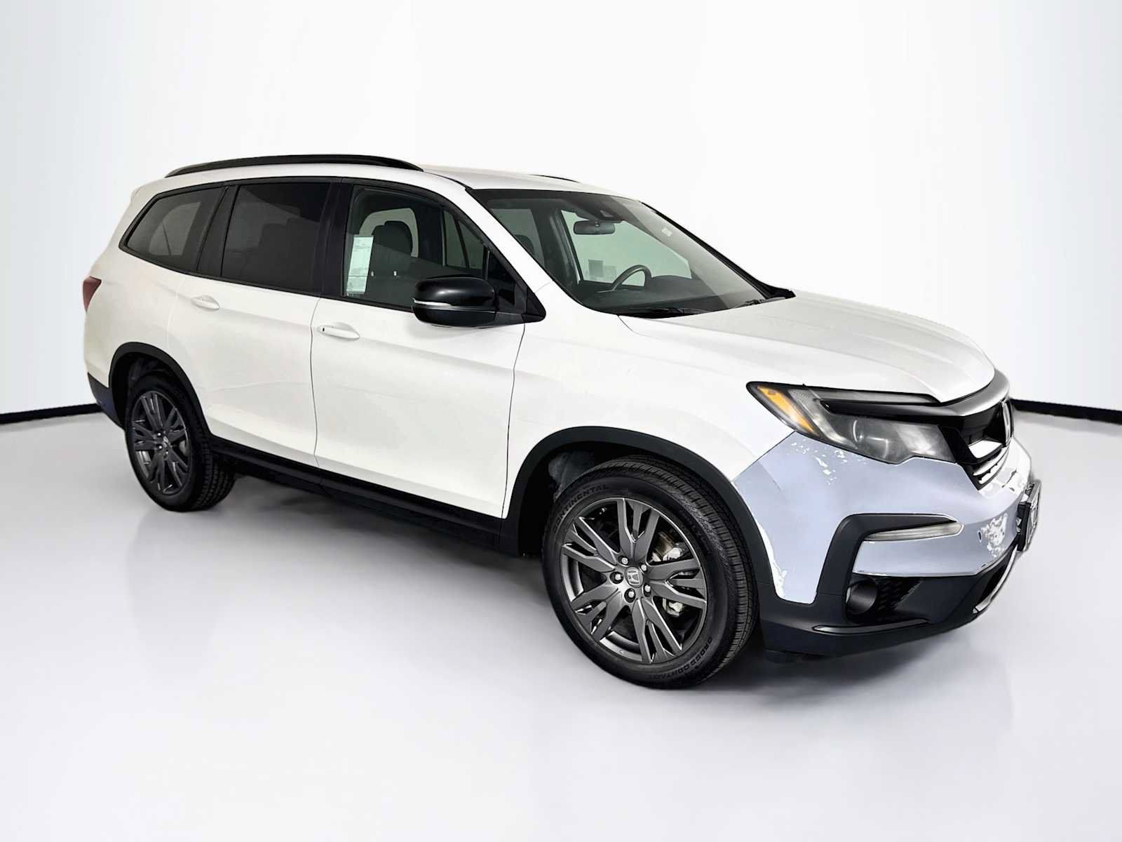 Certified 2022 Honda Pilot Sport image 1