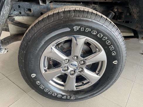 Used 2019 Ford F150 XLT w/ Equipment Group 302A Luxury image 13