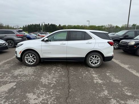 Used 2022 Chevrolet Equinox LT AWD/4WD image 9