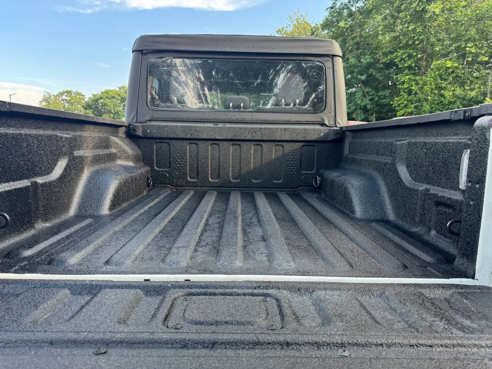 Used 2020 Jeep Gladiator Sport AWD/4WD image 5