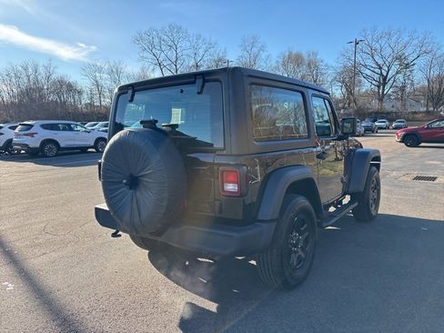 Used 2023 Jeep Wrangler Sport image 6