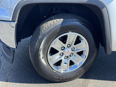 Used 2015 GMC Sierra 1500 SLE w/ SLE Value Package image 39