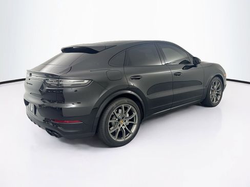 Used 2023 Porsche Cayenne Turbo AWD/4WD image 5