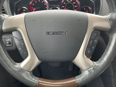 Used 2015 GMC Acadia Denali image 10
