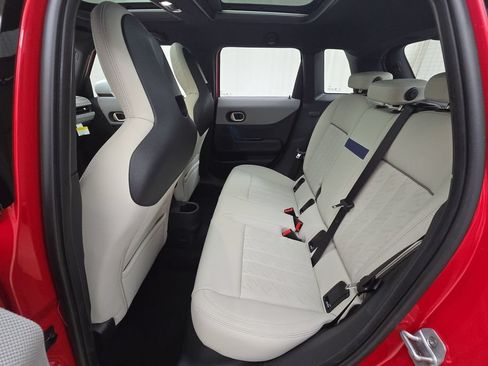 Used 2025 MINI Cooper S FWD image 25