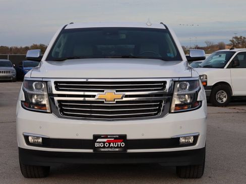 Used 2016 Chevrolet Suburban LTZ image 2