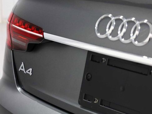 Used 2023 Audi A4 2.0T Premium w/ Convenience Package image 8