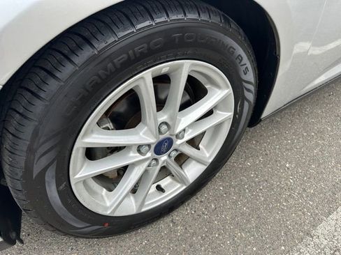 Used 2016 Ford Focus SE image 20