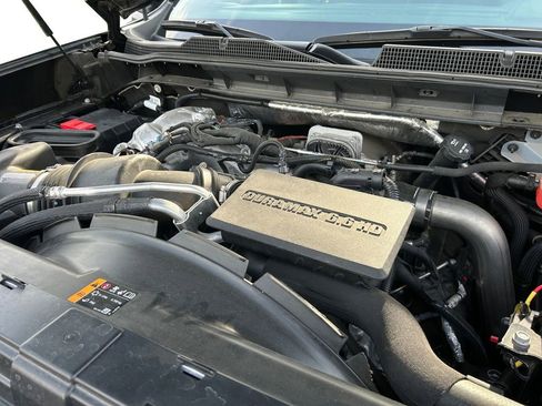 Used 2024 Chevrolet Silverado 2500 LT w/ Convenience Package AWD/4WD image 31