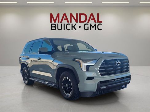 Used 2024 Toyota Sequoia SR5 image 4