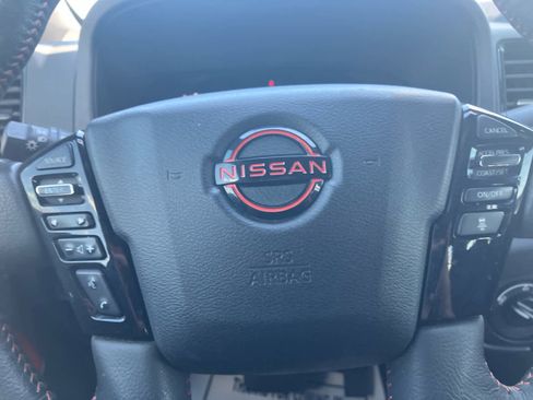 Used 2023 Nissan Frontier PRO-4X w/ Pro-4X Premium Package AWD/4WD image 18