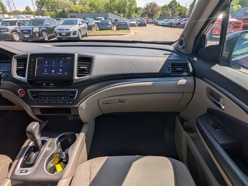 Used 2016 Honda Pilot EX image 18