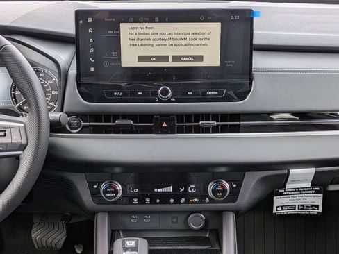 New 2026 Mitsubishi Outlander SE FWD image 18