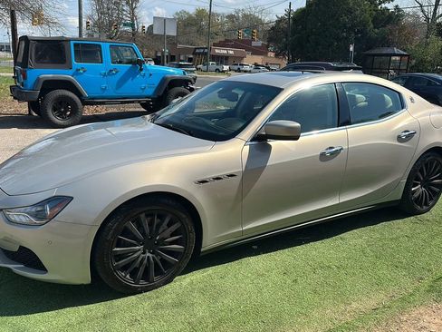 Used 2015 Maserati Ghibli S Q4 image 4