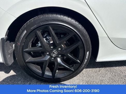 Used 2025 Honda Civic Sport image 5