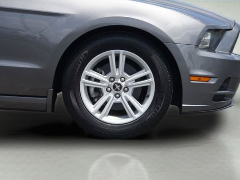 Used 2014 Ford Mustang Coupe w/ Equipment Group 102A RWD image 4