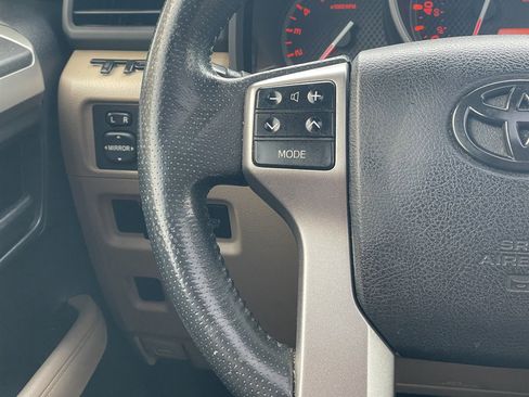 Used 2010 Toyota 4Runner SR5 AWD/4WD image 26
