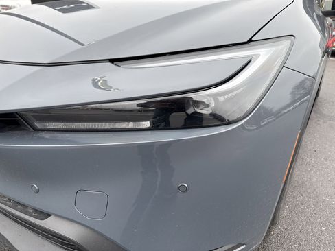 Used 2024 Toyota Prius LE image 10