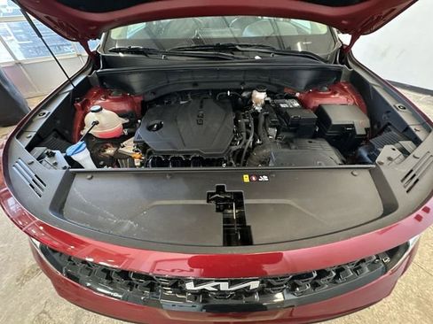 Certified 2023 Kia Sorento S w/ Panoramic Sunroof Package image 19