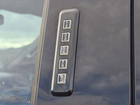 Used 2018 Ford F350 Platinum w/ Platinum Ultimate Package image 31