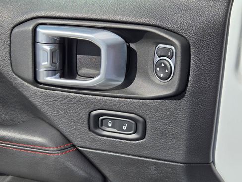 Used 2023 Jeep Wrangler Unlimited Rubicon w/ Safety Group AWD/4WD image 22