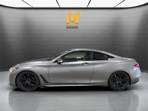 Used 2018 INFINITI Q60 3.0t Luxe w/ Sensory Package 3.0T Luxe image 5