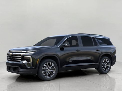 New 2026 Chevrolet Traverse LT w/ Sun and Wheel Package AWD/4WD image 2