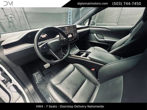 Used 2023 Tesla Model X AWD/4WD image 16