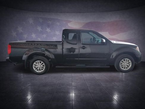 Used 2019 Nissan Frontier S RWD image 6