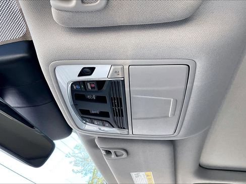 Used 2023 Acura RDX FWD w/ Technology Package image 32