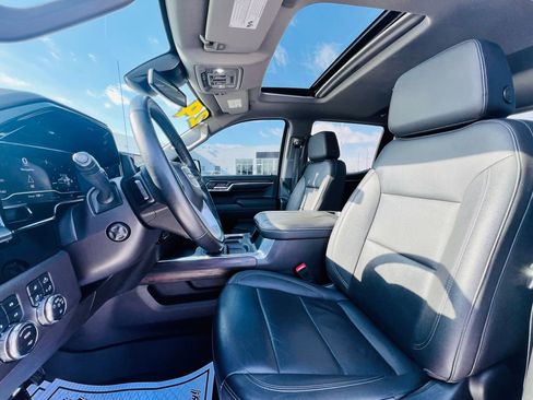 Used 2024 GMC Sierra 1500 SLT w/ SLT Premium Plus Package image 20