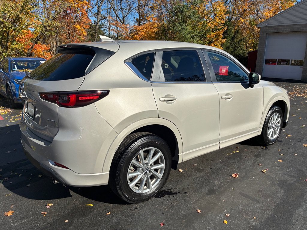 Used 2025 MAZDA CX-5 AWD 2.5 S w/ Preferred Package image 8