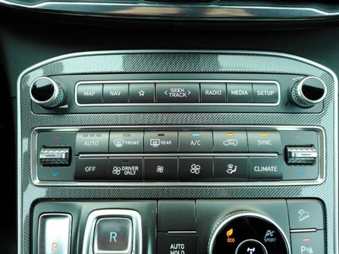 Used 2022 Hyundai Santa Fe Limited w/ Cargo Package AWD/4WD image 46