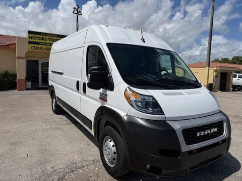 Used 2022 RAM ProMaster 3500 w/ Safety Group image 10