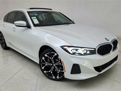 Used 2025 BMW 330i xDrive Sedan image 1