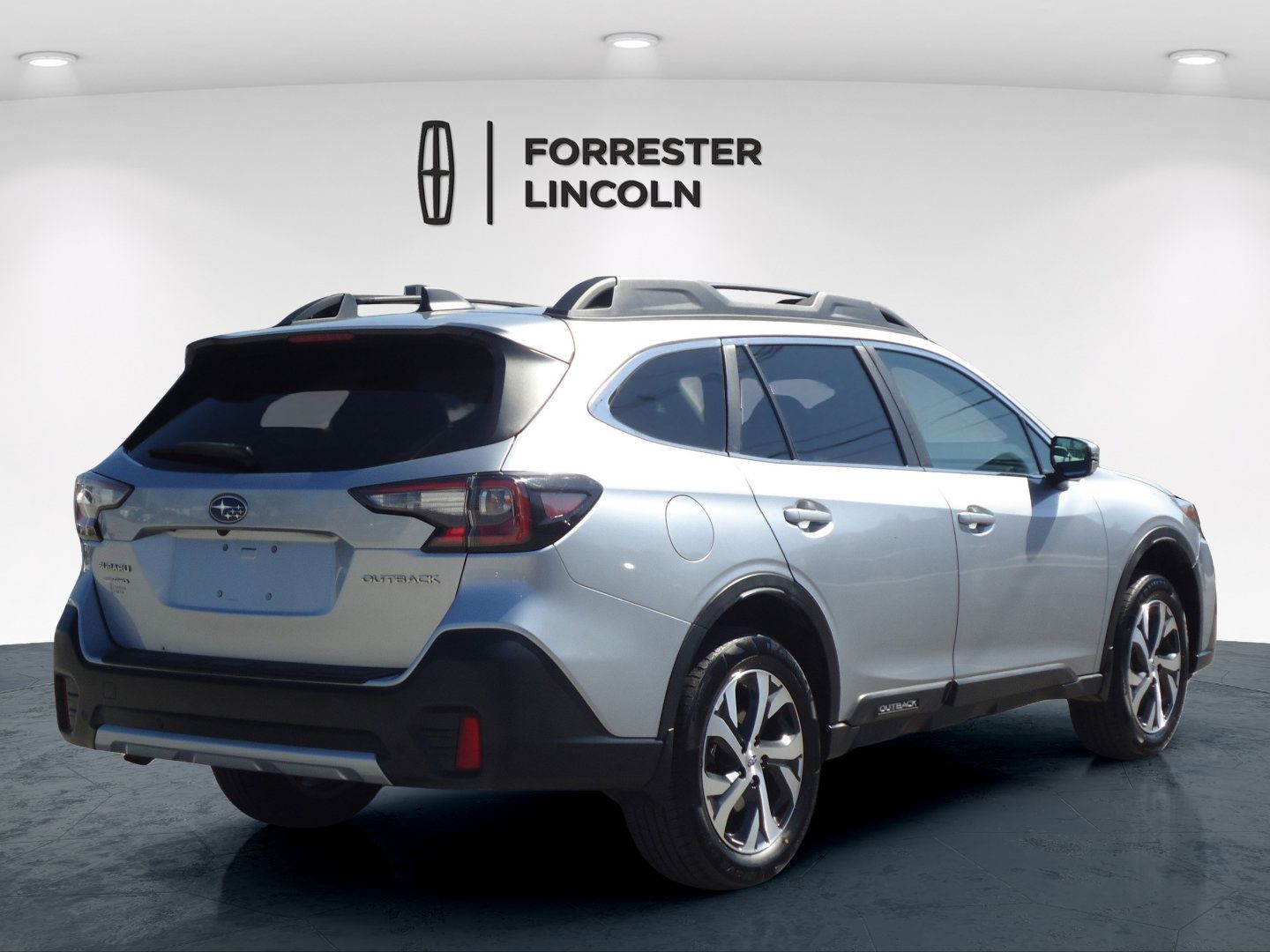 Used 2022 Subaru Outback Limited w/ Popular Package #2 AWD/4WD image 3