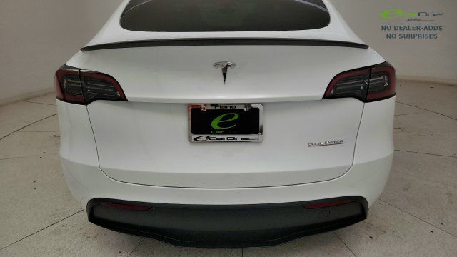 Used 2025 Tesla Model Y Performance AWD/4WD image 28