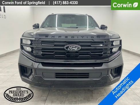 New 2026 Ford Expedition Platinum w/ Stealth Performance Package image 7