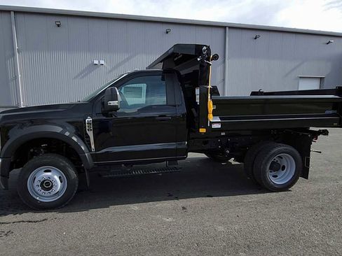 New 2026 Ford F550 4x4 Regular Cab Super Duty image 4