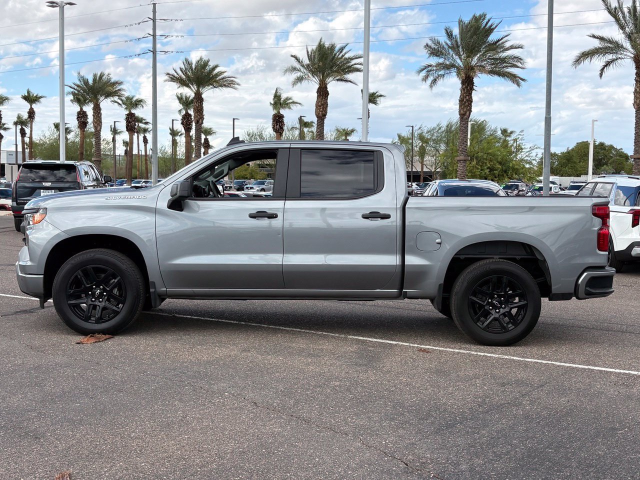 Used 2026 Chevrolet Silverado 1500 Custom RWD image 3