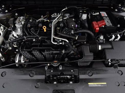 Certified 2025 Nissan Altima 2.5 SV image 24