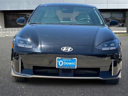 Used 2025 Hyundai Ioniq 6 SEL RWD image 11