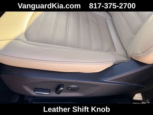 Used 2016 Ford Edge SEL w/ Equipment Group 201A image 14