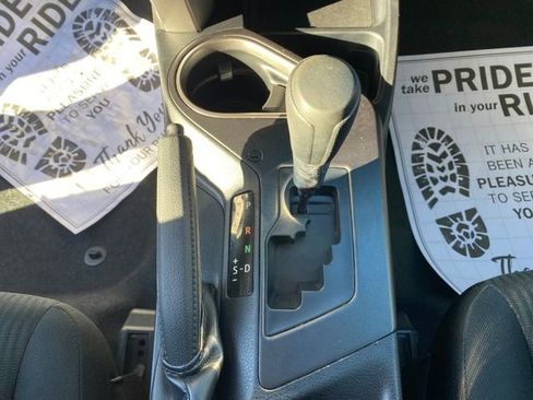 Used 2017 Toyota RAV4 LE image 26