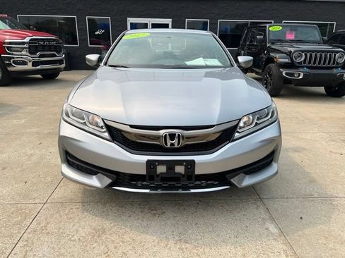 Used 2017 Honda Accord LX-S image 2