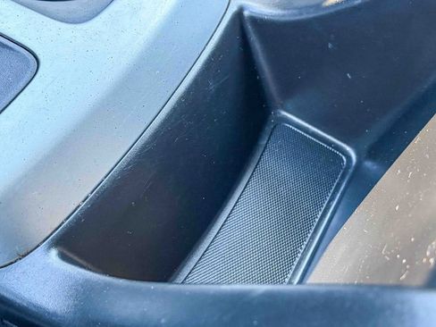 Used 2020 Chevrolet Colorado LT image 34