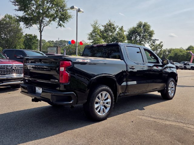 Used 2022 Chevrolet Silverado 1500 Custom AWD/4WD image 4