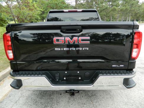 Used 2020 GMC Sierra 1500 SLE w/ Remote Start Package image 8