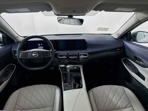 New 2026 Nissan Sentra SL w/ Floor Mat Package FWD image 3