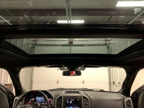 Used 2018 Ford F150 Raptor w/ Equipment Group 802A Luxury image 34